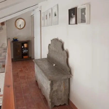 Casa Elisabetta Nyaraló Montescudaio