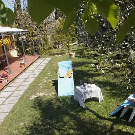 Casa Elisabetta * 蒙泰斯库达伊奥